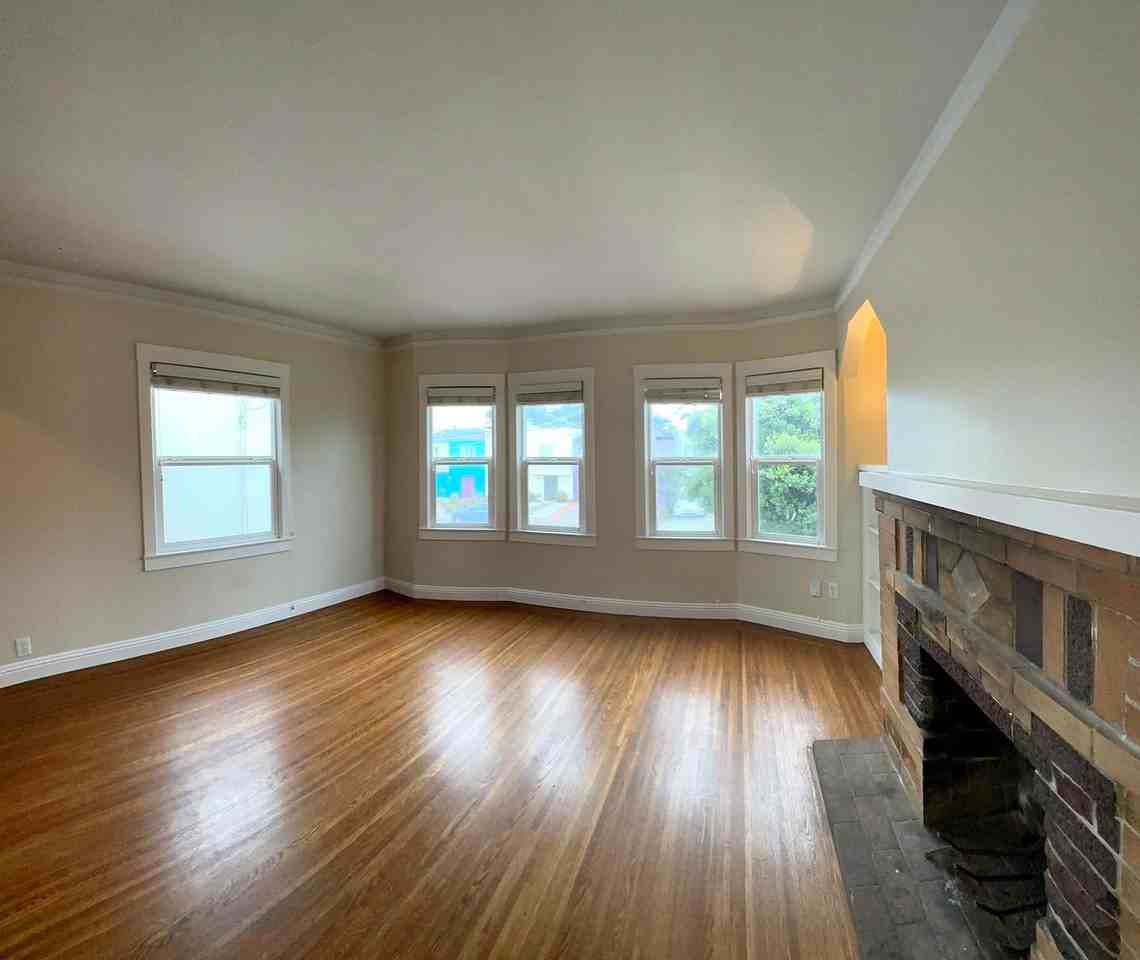 2247 47th Ave - Photo 3 of 34