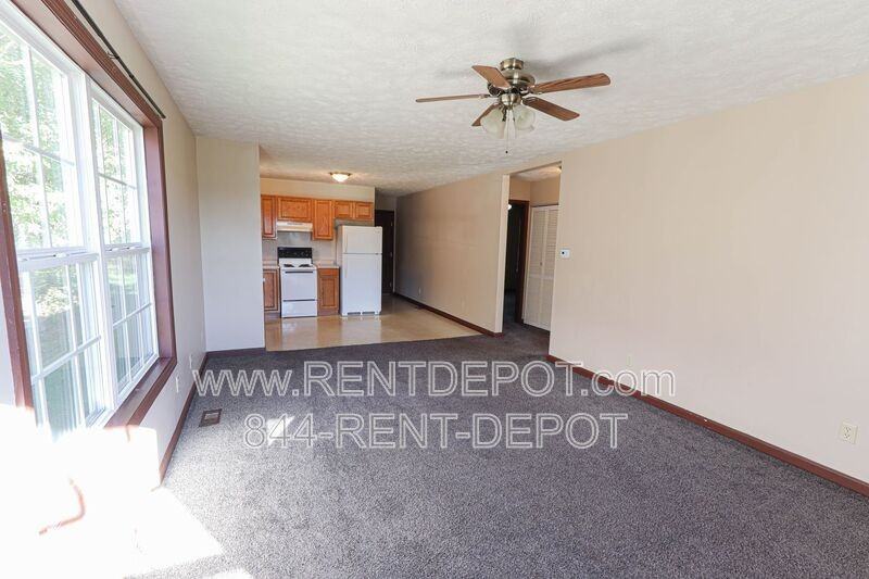 102 N Seminary St - Photo 3 of 11