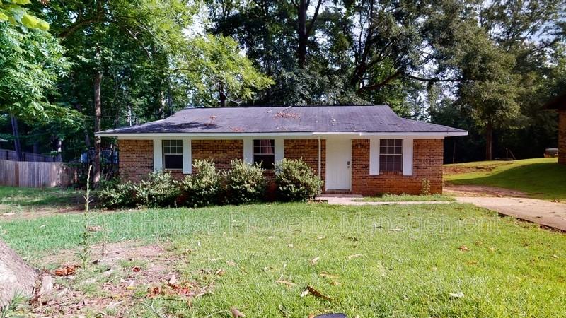 901 E Grubbs St - Photo 2 of 21