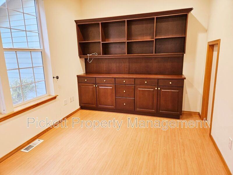 5998 Mccormick Woods Dr Sw - Photo 6 of 33