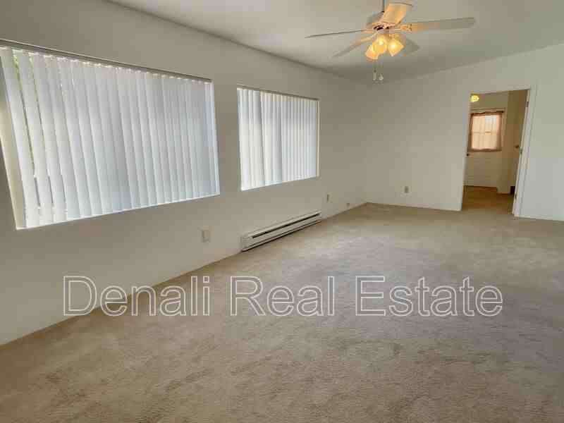 5709 W Rocking Circle St - Photo 7 of 33