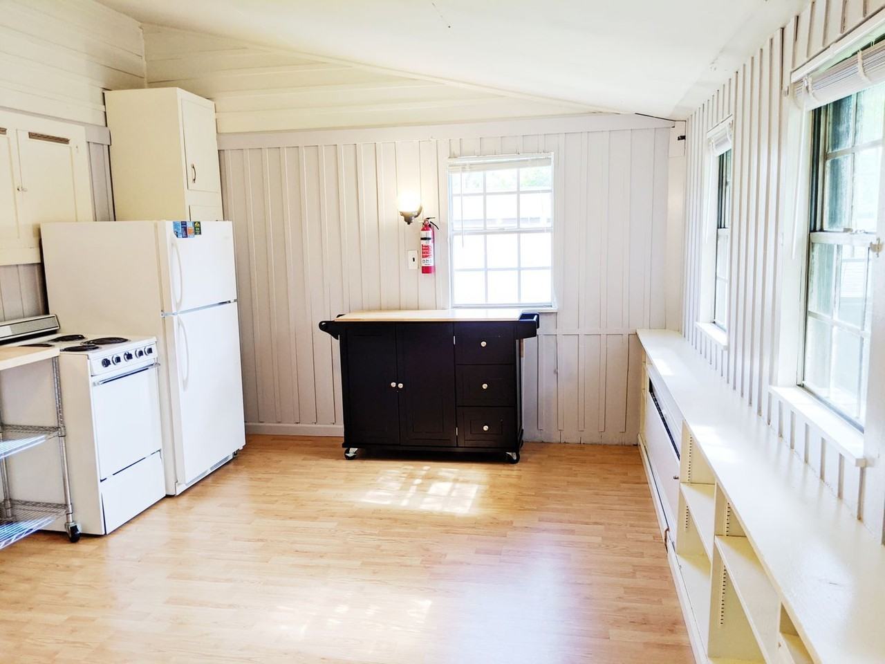 Clark Triplex - Photo 4 of 50