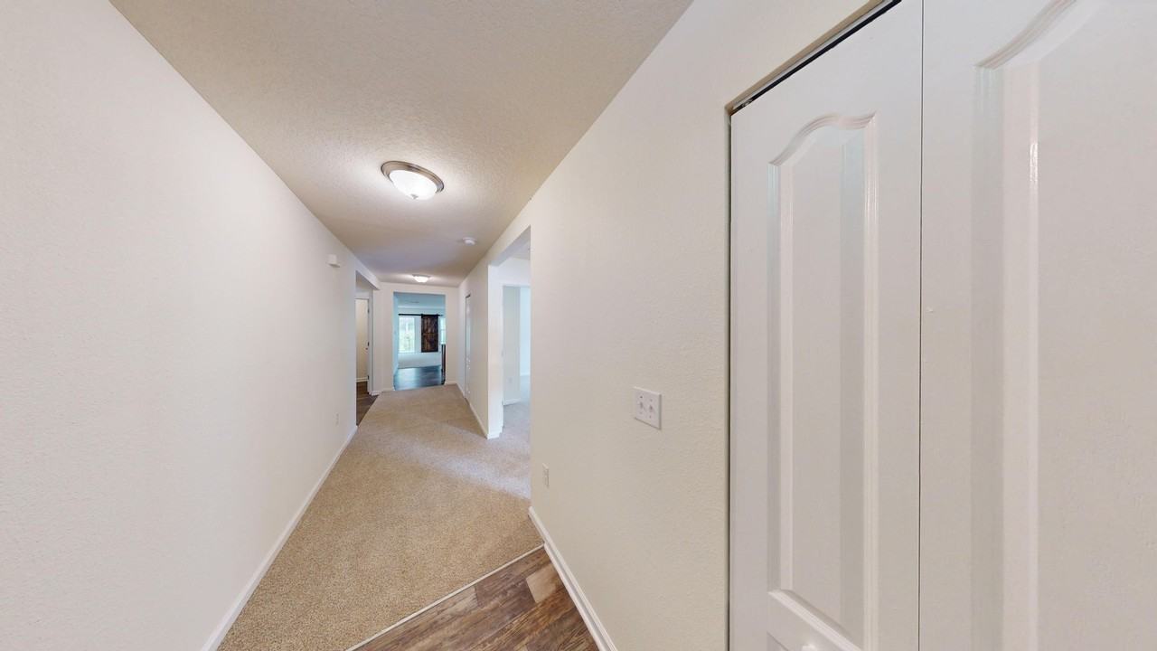 2047 April Oaks Dr - Photo 6 of 29