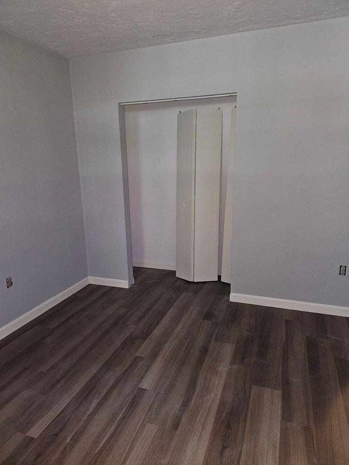 Delcor Apartments LLC - Photo 4 of 16
