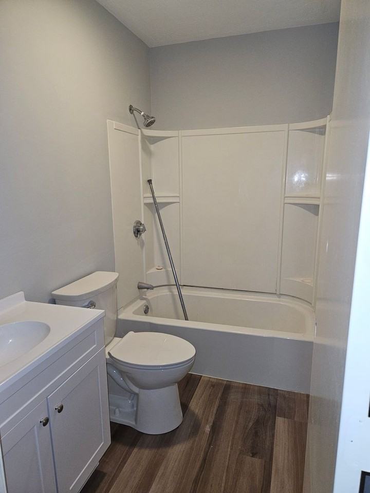 Delcor Apartments LLC - Photo 5 of 16