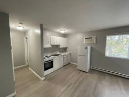 featured image of 124 W Manlius St
