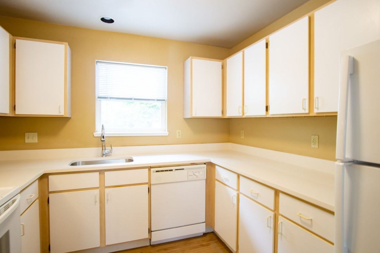 212 Sw Meade St #03 - Photo 7 of 17