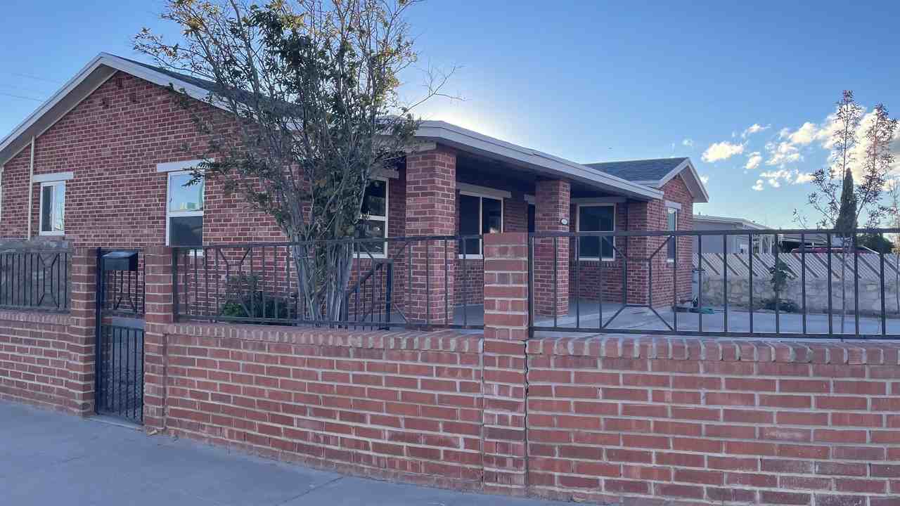 4642 Walter Lane - Photo 3 of 22