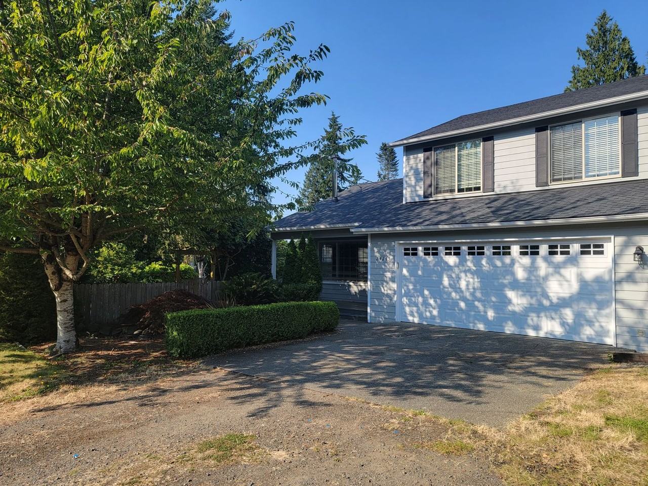 24245 Elferro Ct Ne - Photo 2 of 27