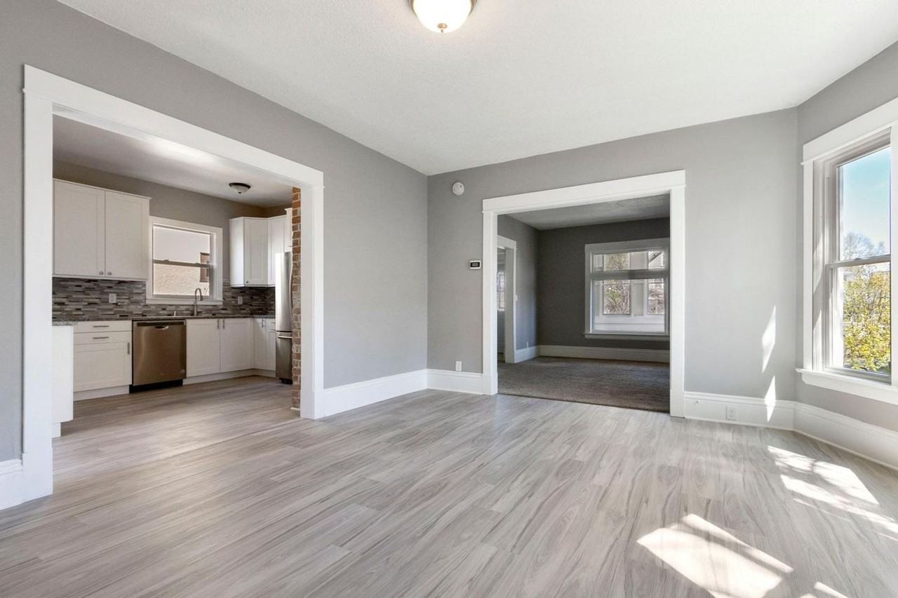 1132 Selby Ave - Photo 4 of 9