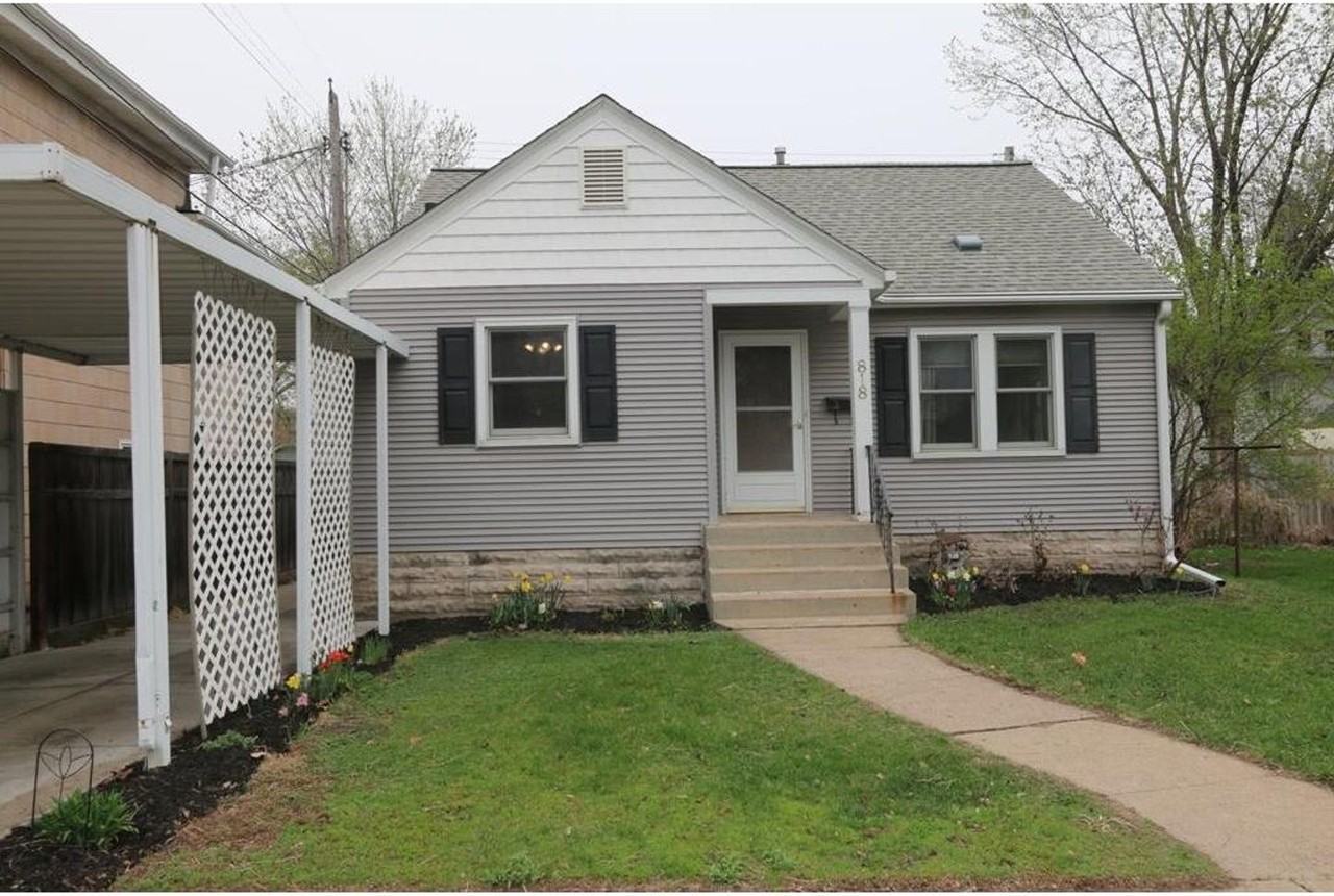 818 Aldine St - Photo 2 of 16
