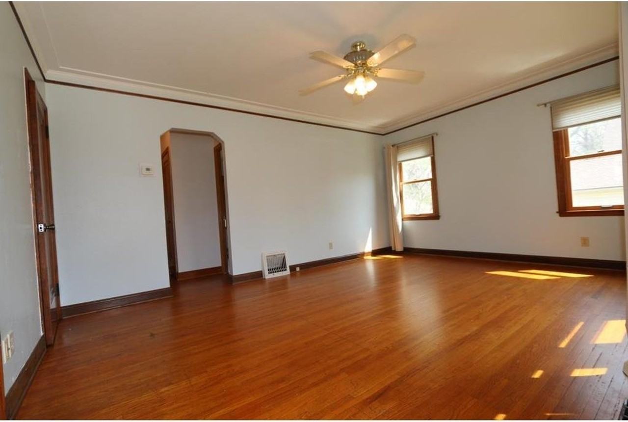 818 Aldine St - Photo 7 of 16