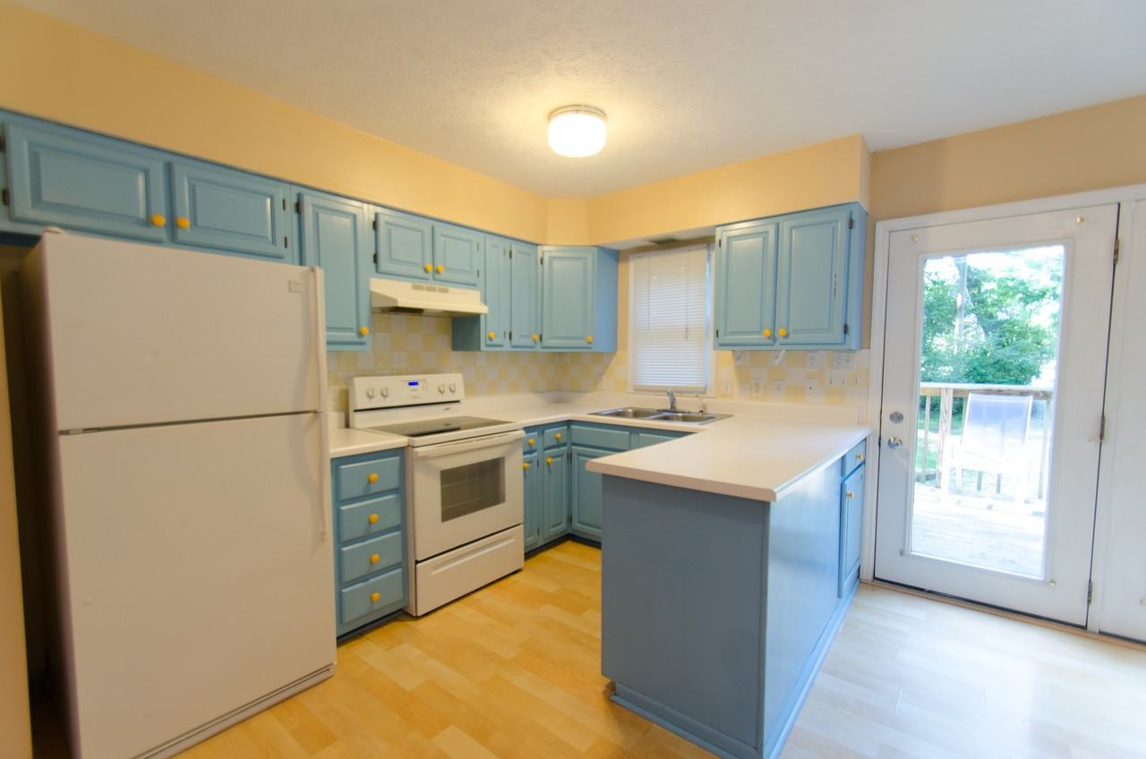 1209 E Hunter Ave - Photo 3 of 27