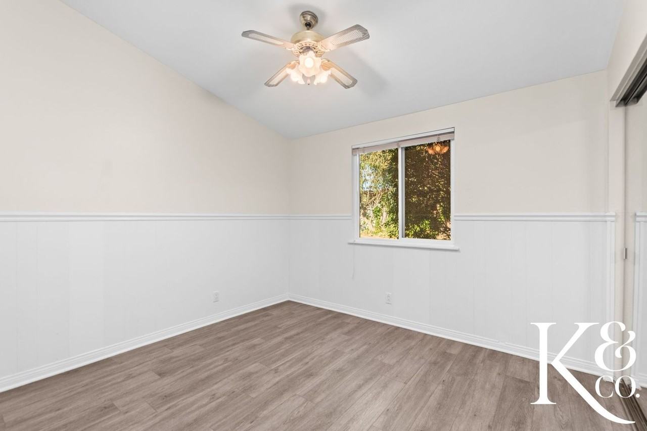 2320 Aldrich Cir - Photo 6 of 44