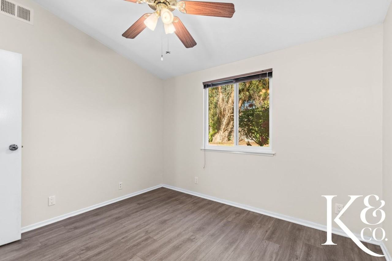 2320 Aldrich Cir - Photo 5 of 44