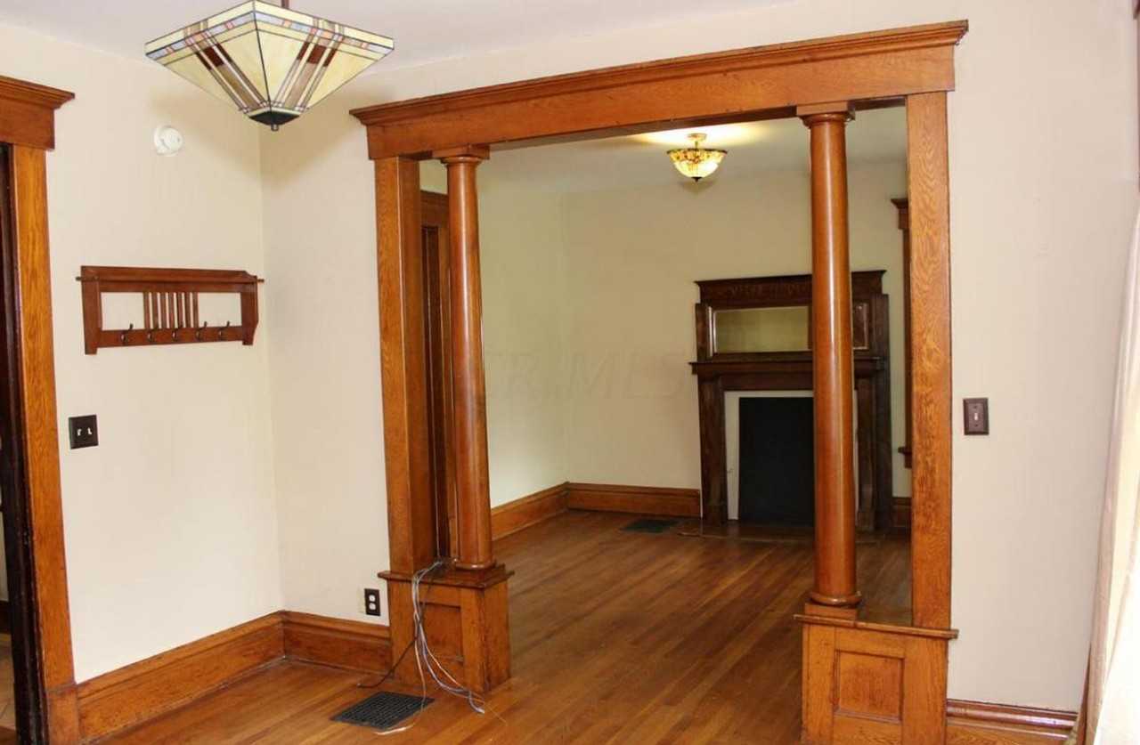 114 E Oakland Ave - Photo 7 of 26