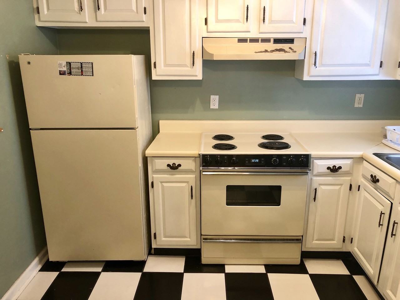 1108 Tiger Blvd #139 - Photo 6 of 28