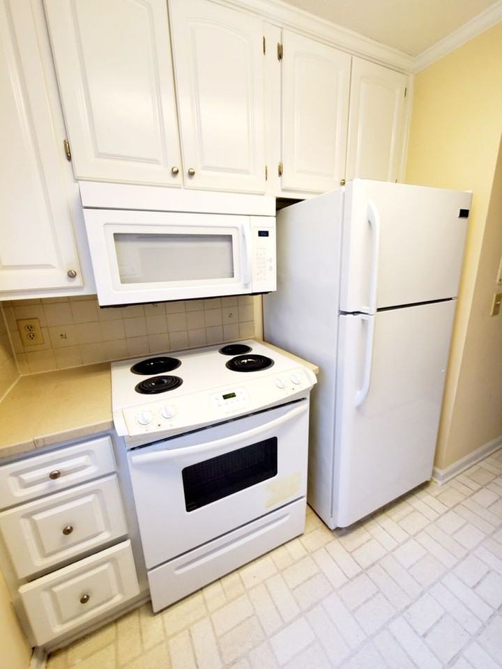 3015 Old Bryan Dr #3 - Photo 6 of 19