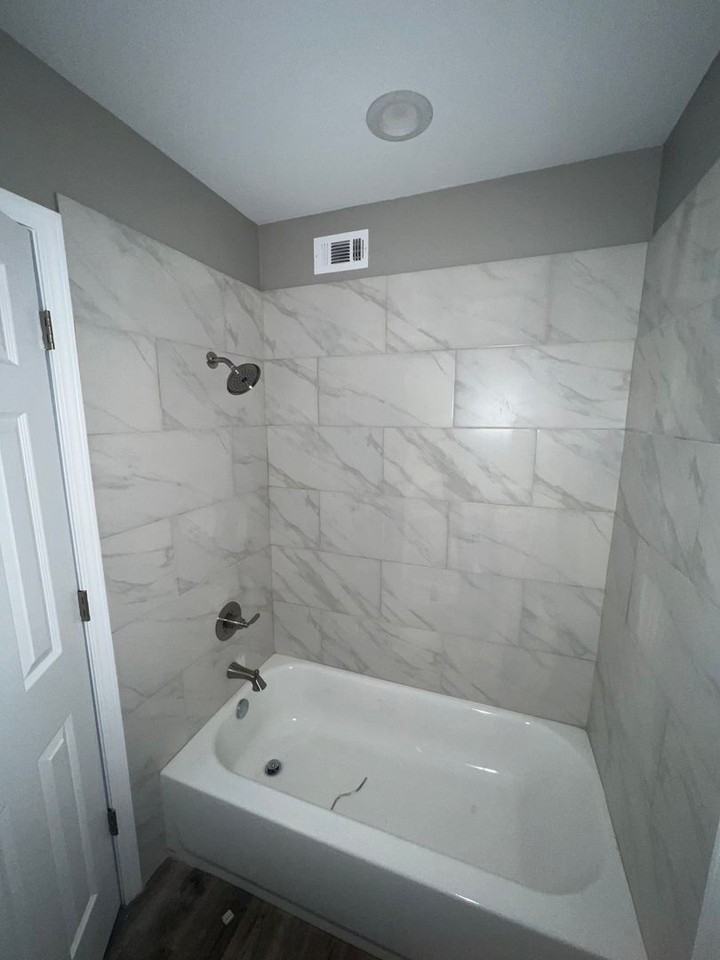 4441 Cessna Ct - Photo 2 of 8