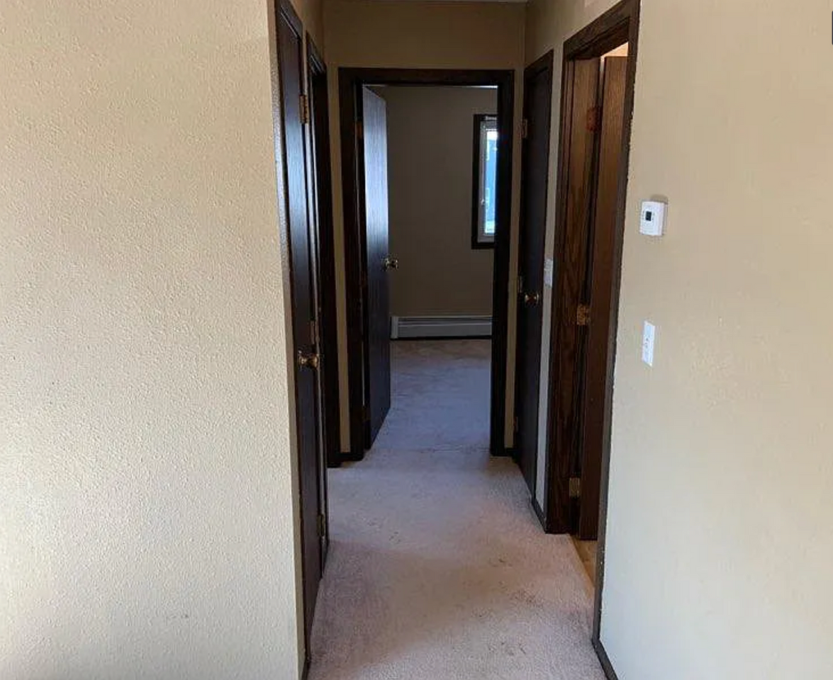 1807 E. Capitol Avenue - Photo 3 of 11