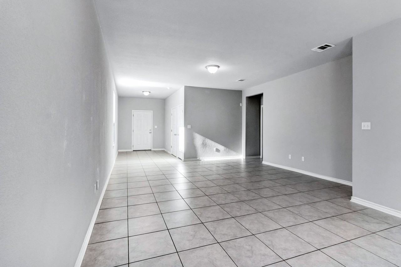 216 Syrah Ct - Photo 5 of 31