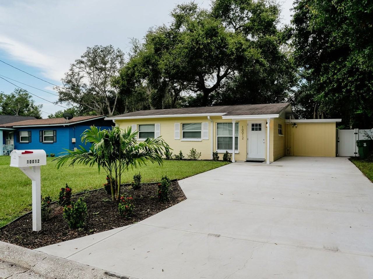 10012 Lola St - Photo 3 of 18