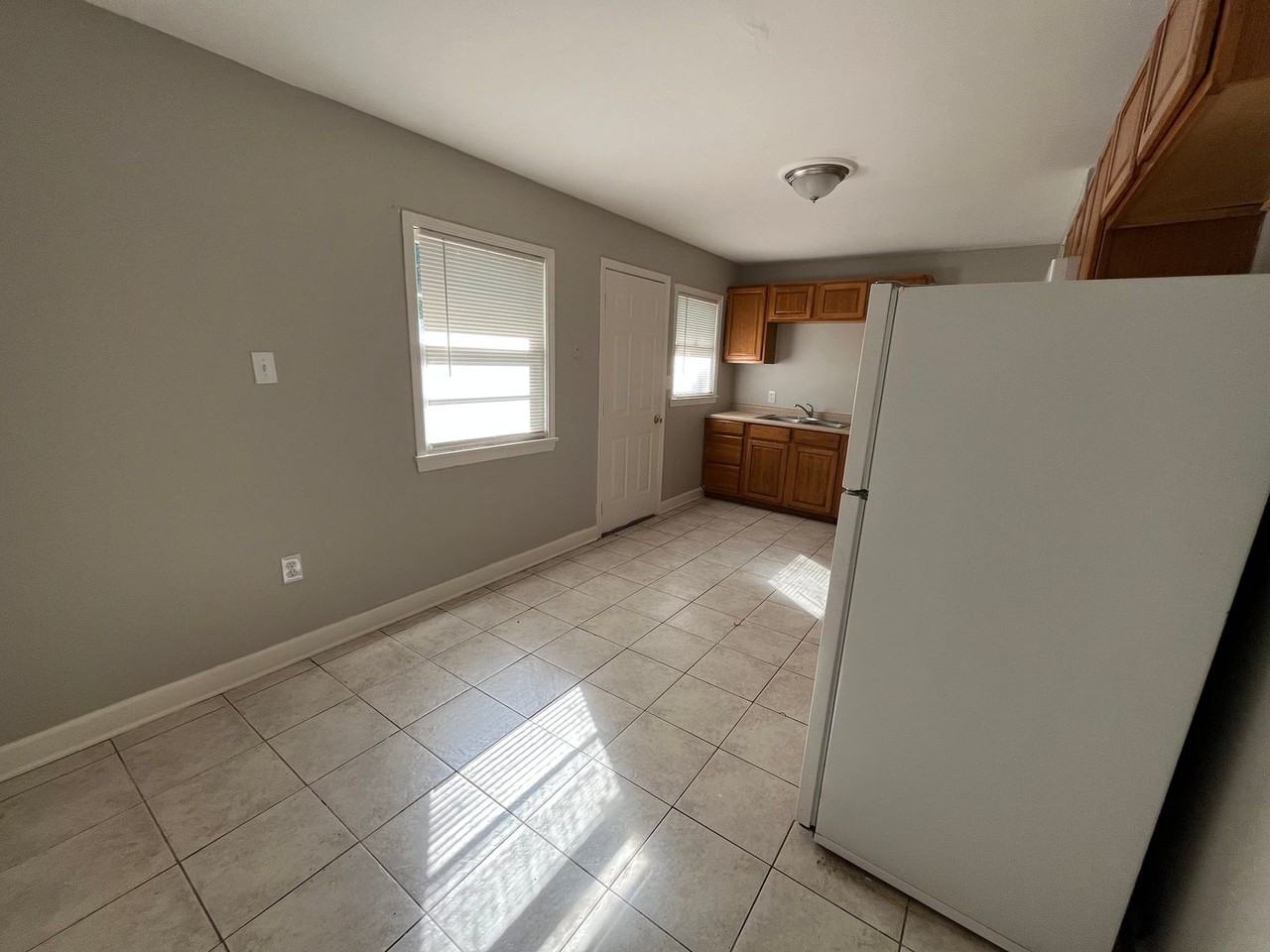 3726 Penway Ave - Photo 7 of 19