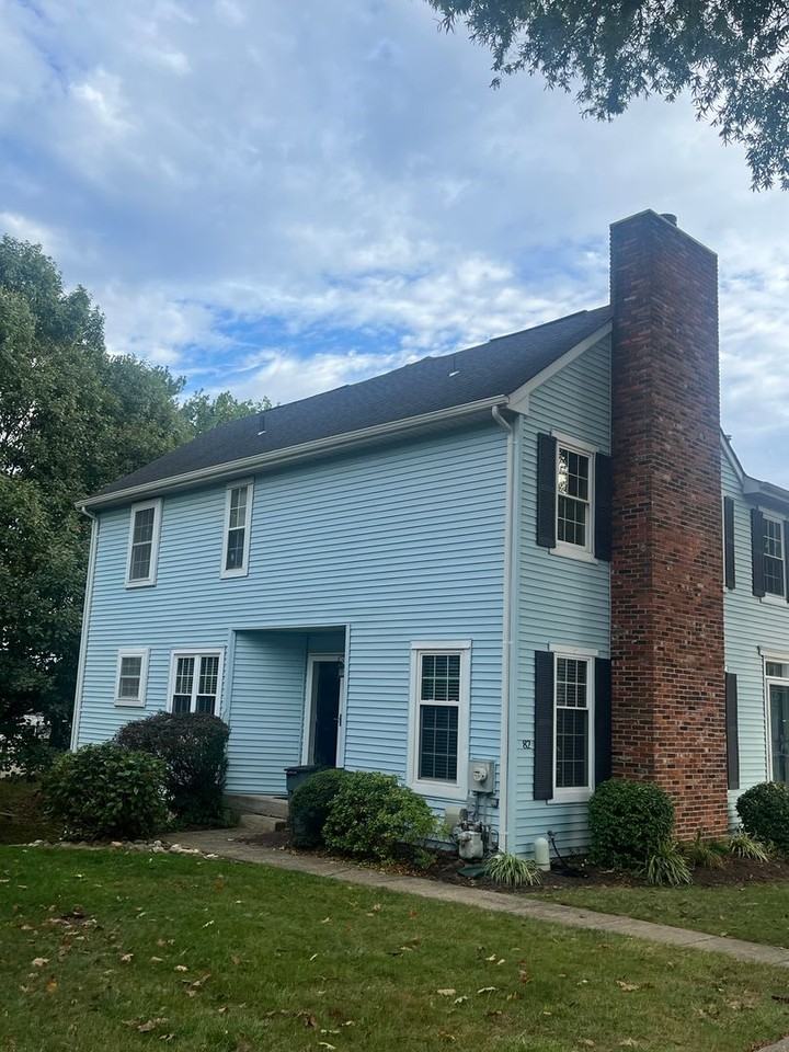 82 Liberty Dr - Photo 2 of 24