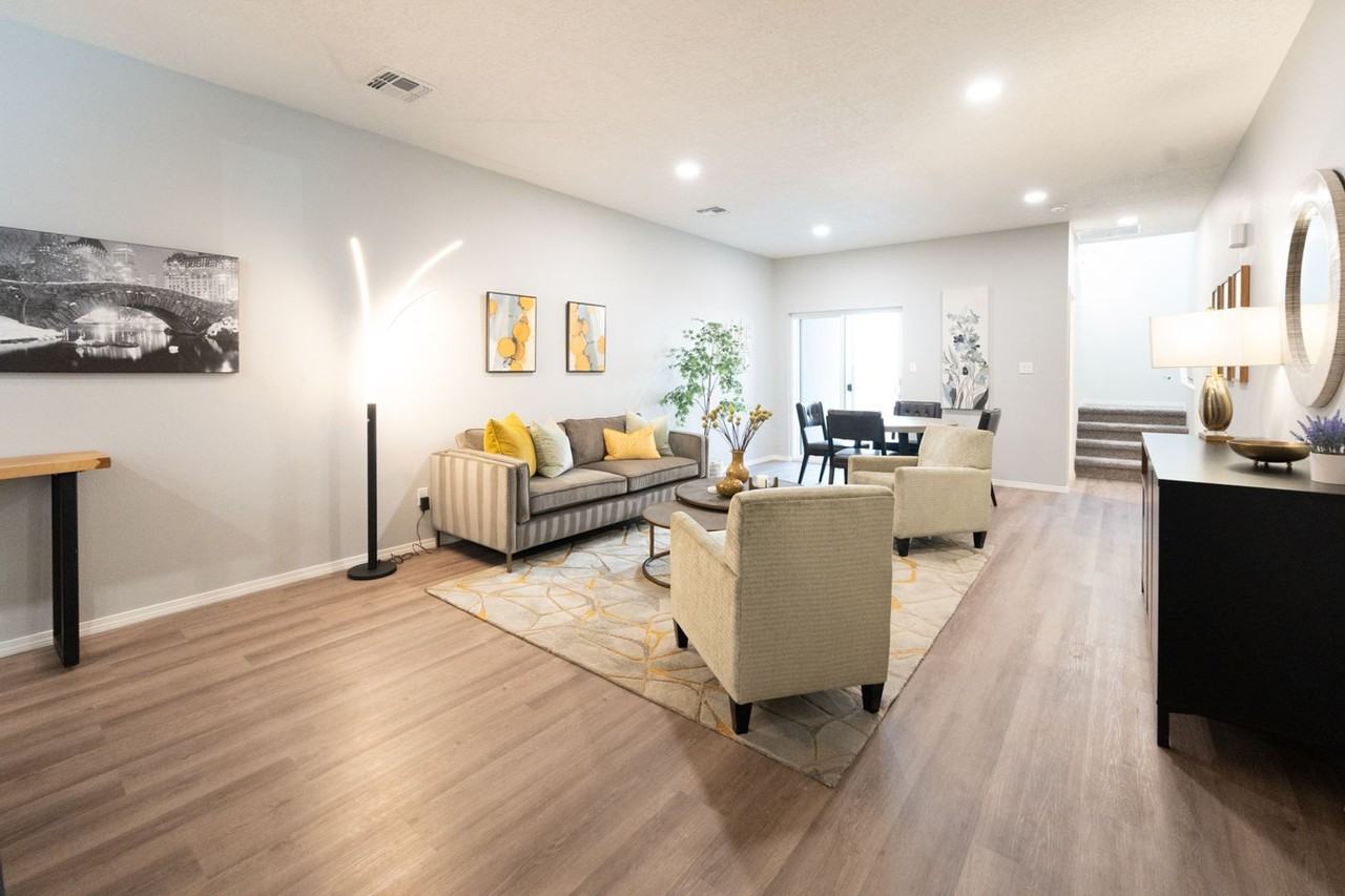 331 San Clemente Ave Nw - Photo 6 of 18