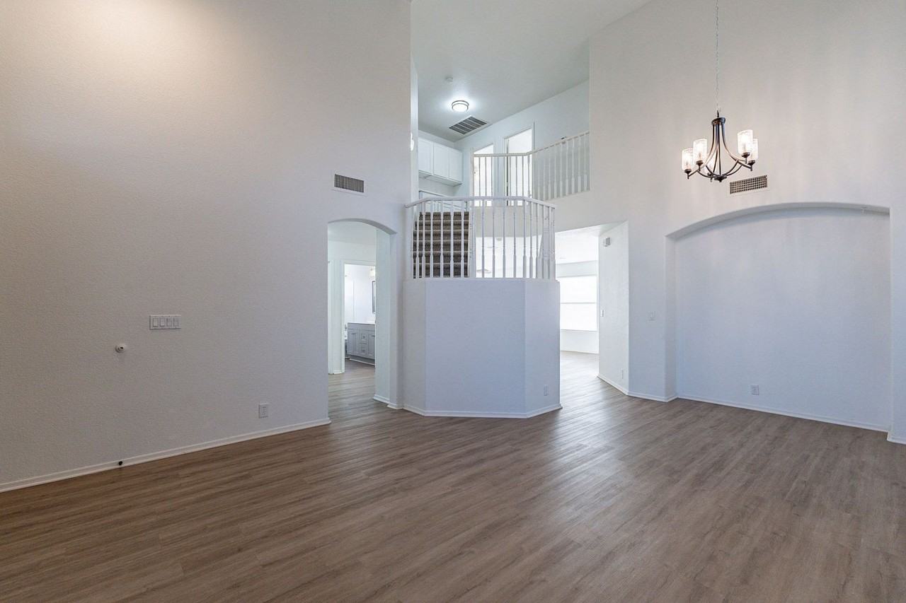 1520 S Pico Cir - Photo 7 of 50