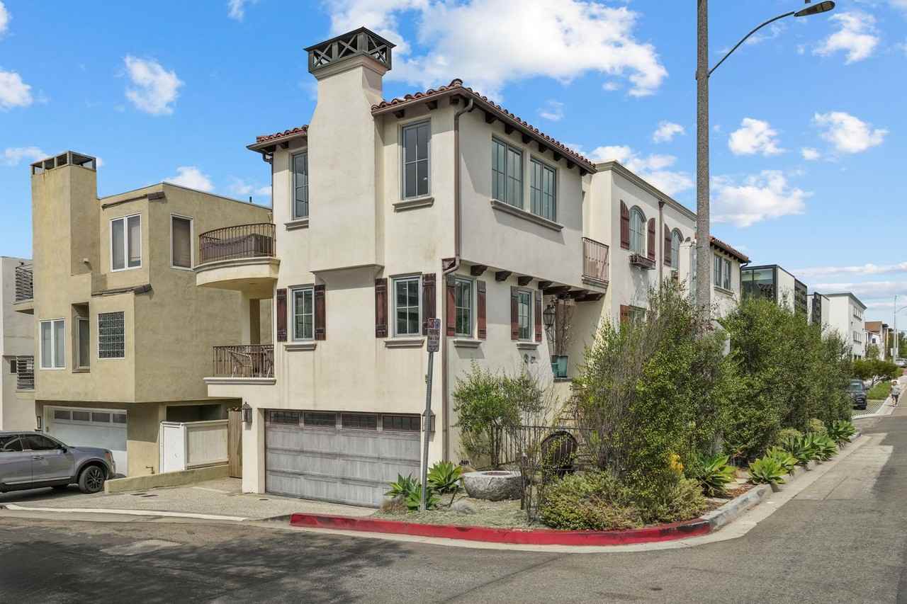 2801 Alma Ave - Photo 2 of 25