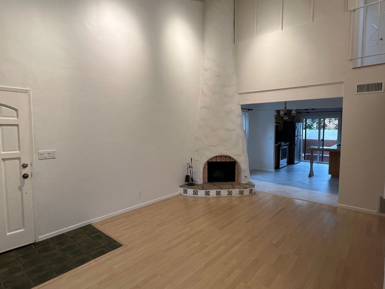 1938 N Jameson Ln #D - Photo 2 of 17