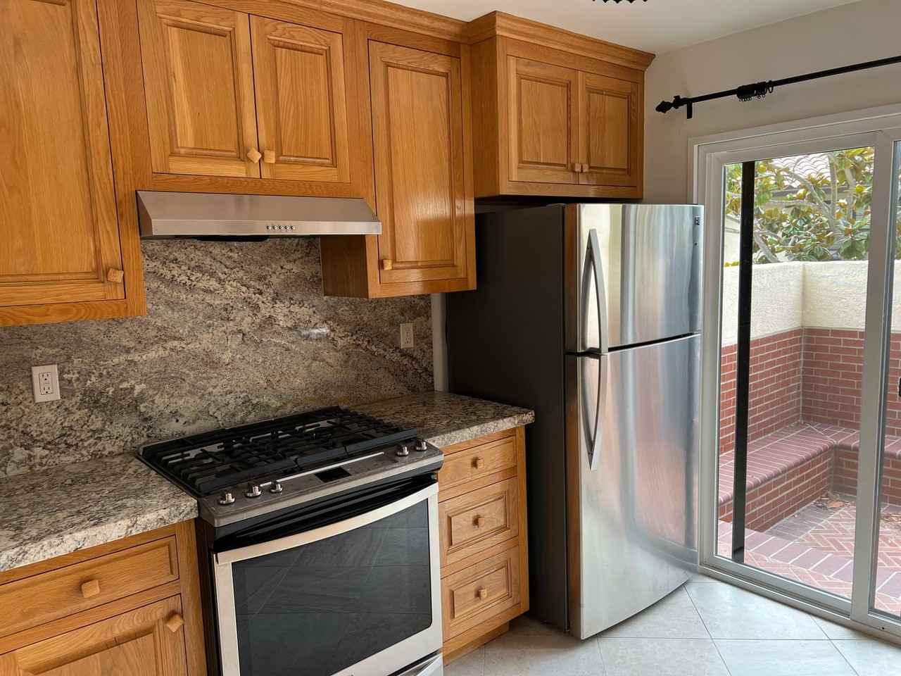 1938 N Jameson Ln #D - Photo 6 of 17