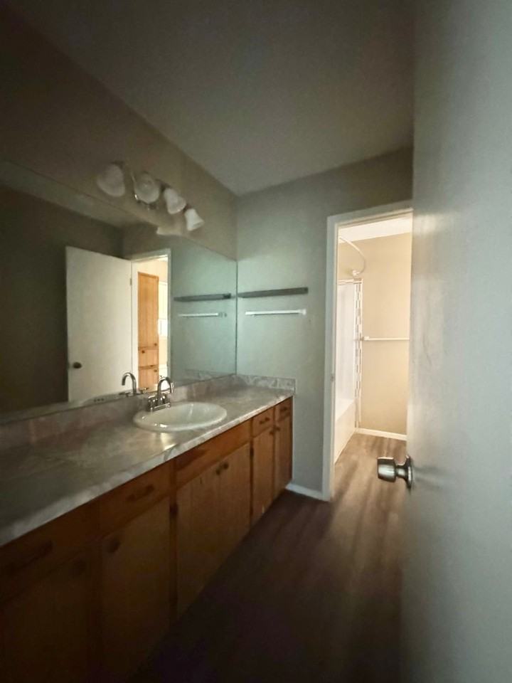 3822 Sunset Dr - Photo 3 of 15