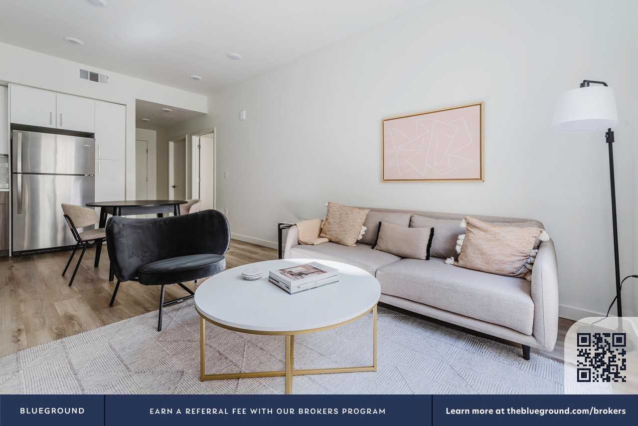 22271 Foothill Boulevard - Photo 5 of 50