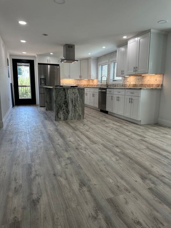 10 1/2 Winter St ##2 - Photo 2 of 9