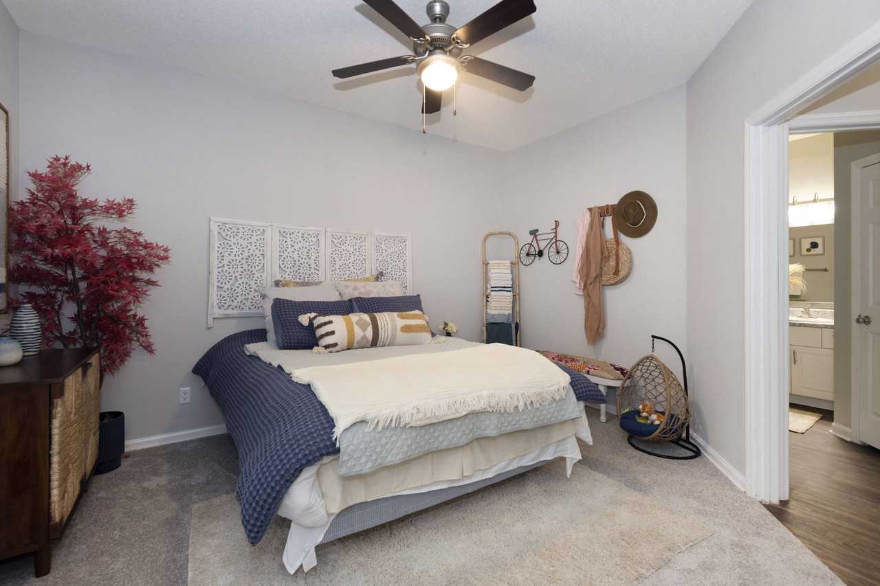 Whitehall Estates - Photo 7 of 30