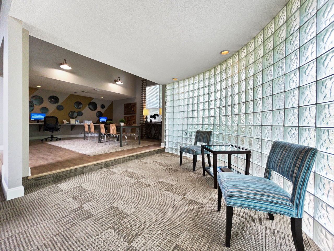 Lexington Farms Apartments - Photo 3 of 32