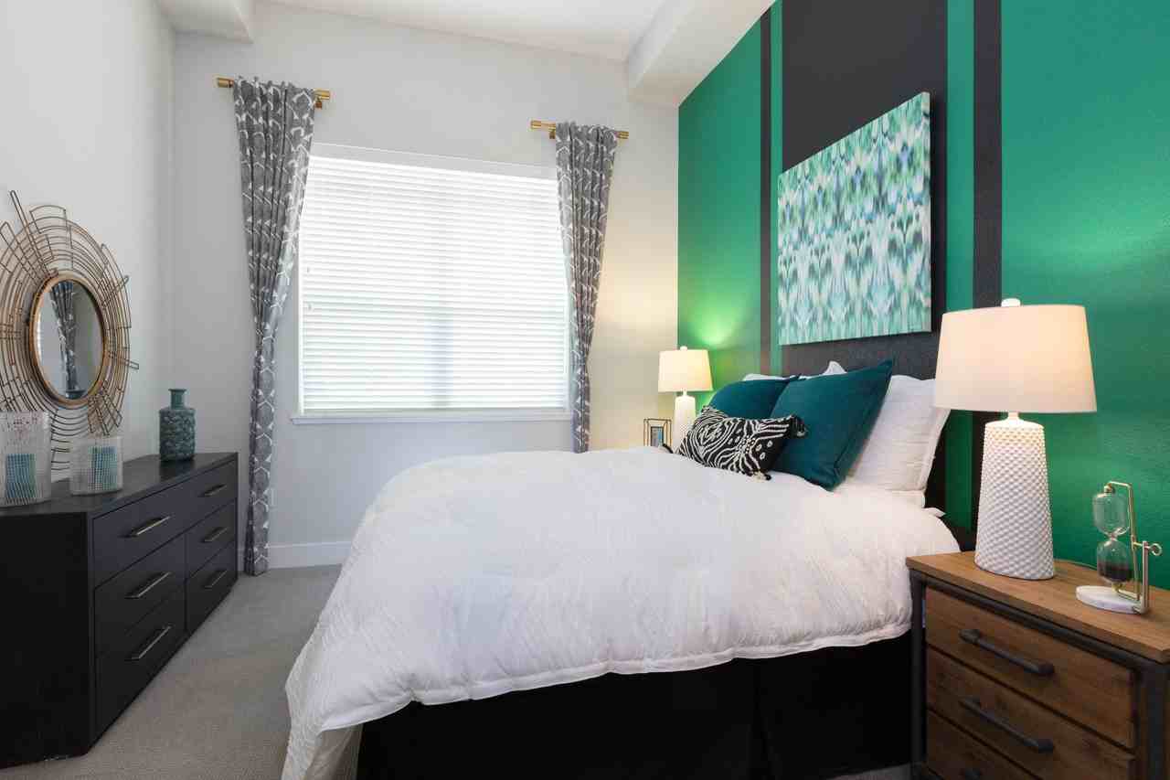 Artist Walk Apartments - Photo 6 of 24