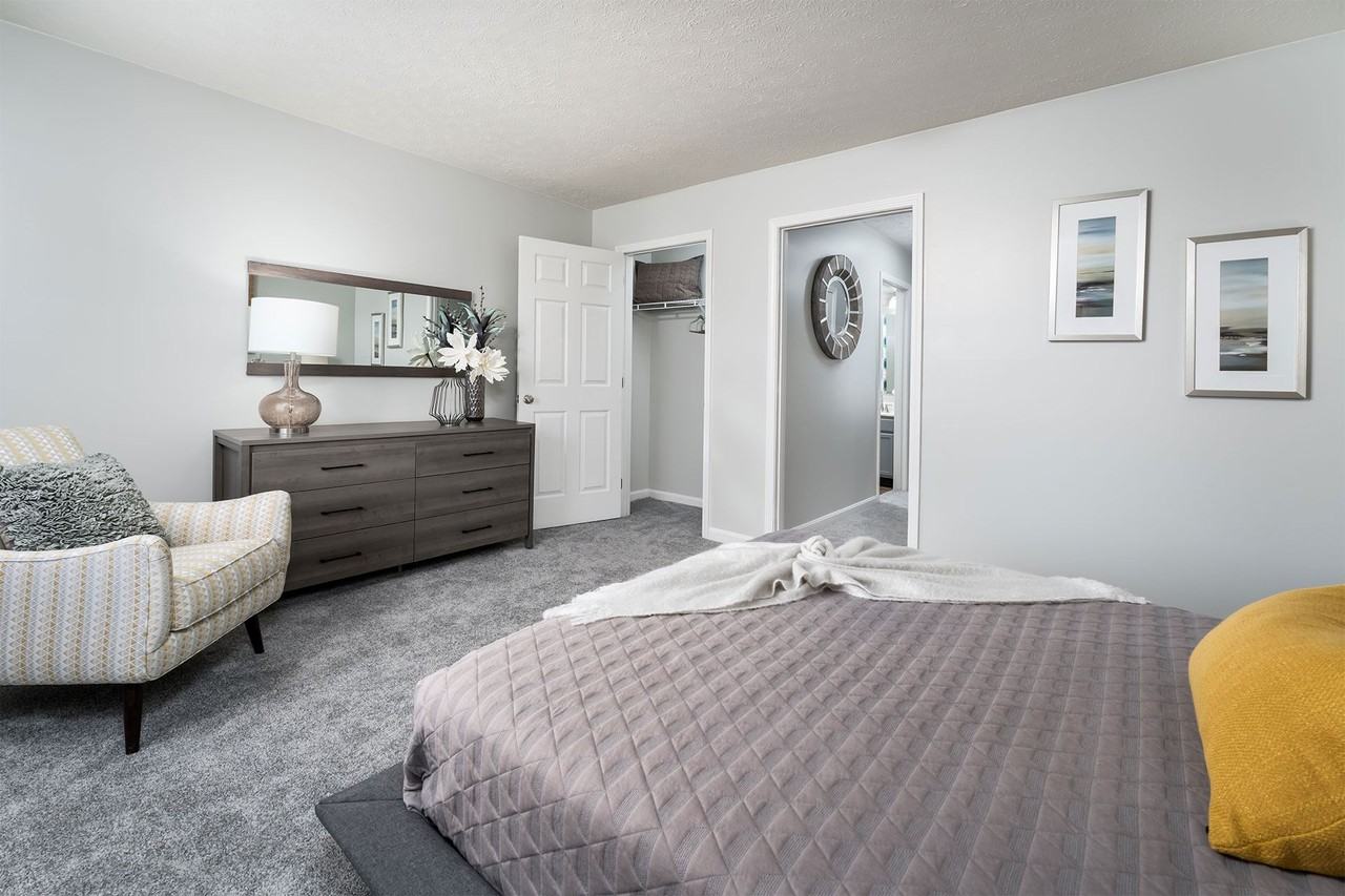 Haverford Place - Photo 7 of 33