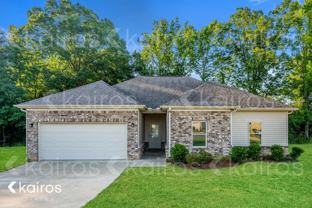 647 White Oak Cir - Photo 1 of 1