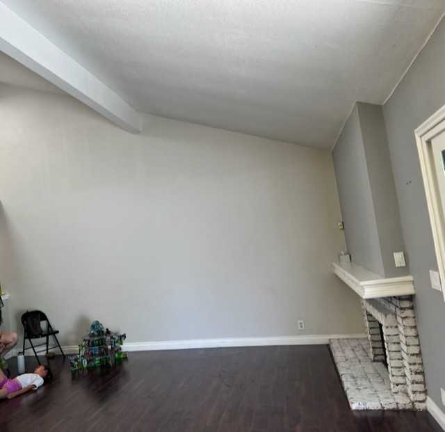 305 W Columbine Ave #NA - Photo 2 of 9