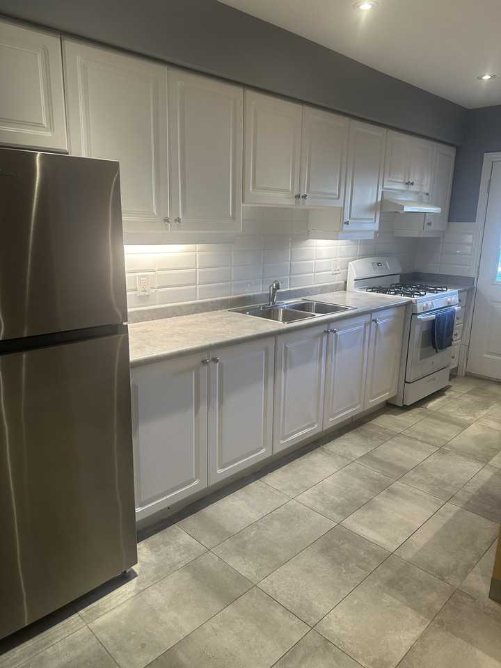 43 Beaconsfield Avenue - Photo 2 of 13