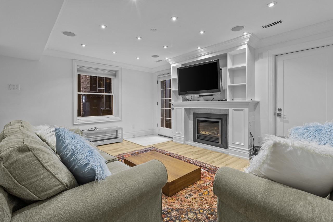 2 Fairfield Road #BSMT - Photo 2 of 17