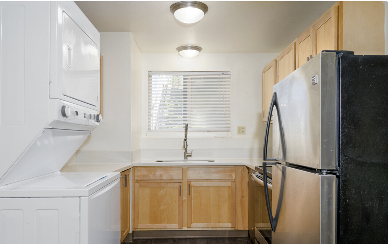 College Crest - Photo 7 of 20