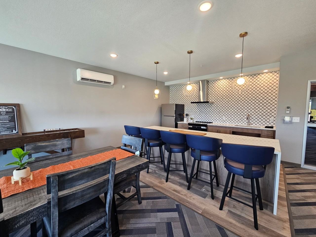 Wobegon Crossings - Photo 7 of 50