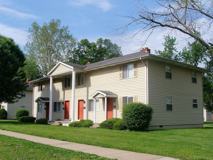 Colonial Manor Apartments - Photo 1 of 1