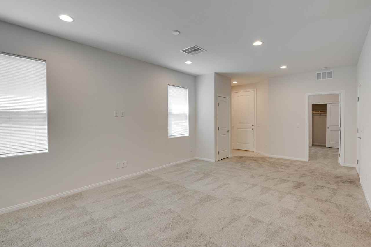 7039 Atwood Peaks Ave - Photo 6 of 26