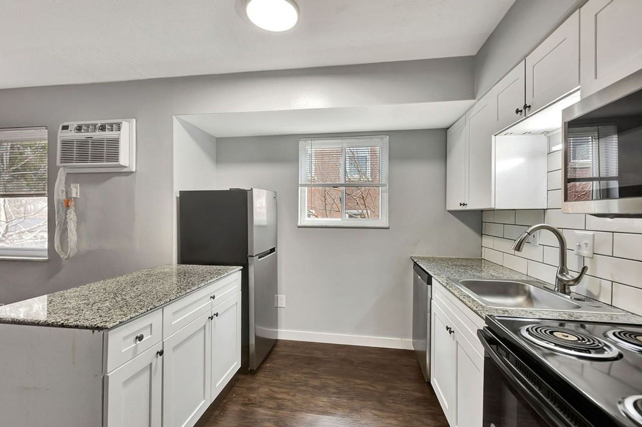 Flats of Montgomery - Photo 3 of 15