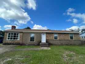 5752 Edmeston Dr - Photo 1 of 1